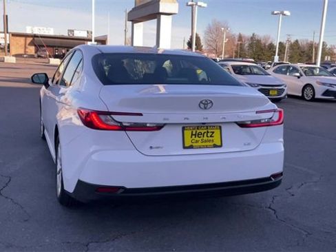 Used 2025 Toyota Camry LE image 8