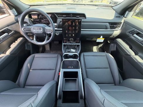 New 2026 GMC Terrain Elevation w/ Elevation Premium Package AWD/4WD image 25