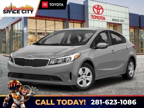 Used 2017 Kia Forte LX w/ LX Popular Package FWD image 1