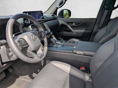 Used 2025 Lexus LX 700h Overtrail w/ Accessory Package (Z1) AWD/4WD image 16