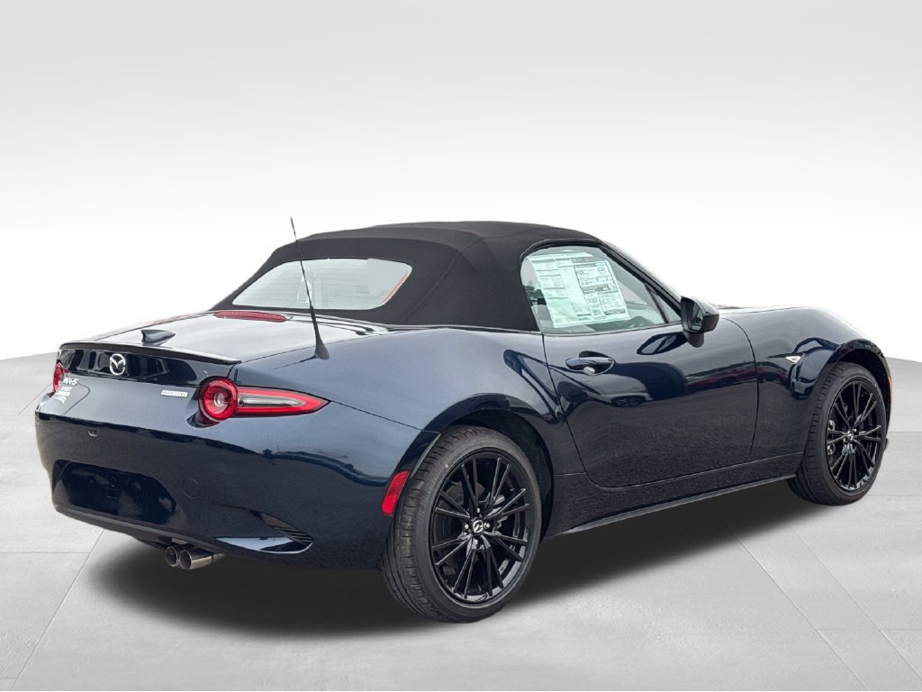 New 2026 MAZDA MX-5 Miata Club w/ Interior Package RWD image 5