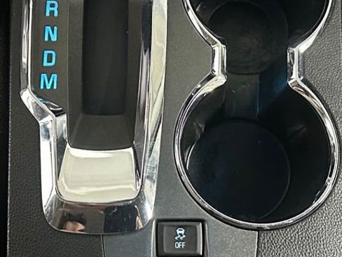 Used 2016 Chevrolet Equinox LT w/ Convenience Package image 17