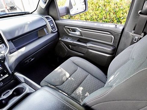 Used 2025 RAM 1500 Big Horn AWD/4WD image 24