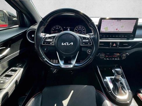 Used 2022 Kia Forte GT w/ GT Technology Package image 7