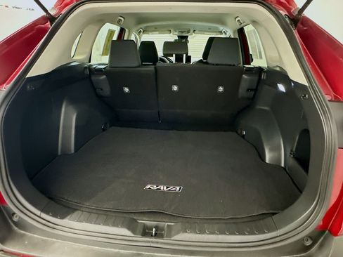 Used 2025 Toyota RAV4 LE image 30