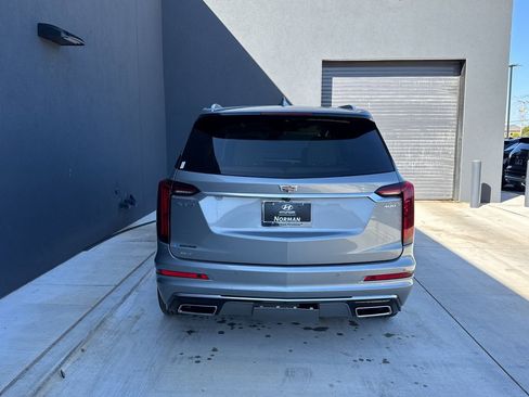 Used 2024 Cadillac XT6 Premium Luxury image 24