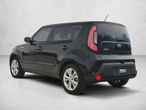 Used 2015 Kia Soul + FWD image 8