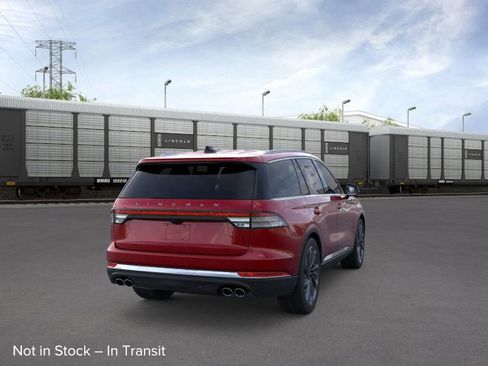 New 2026 Lincoln Aviator Reserve image 9