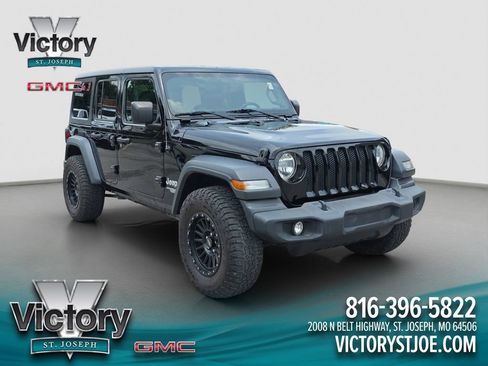 Used 2018 Jeep Wrangler Unlimited Sport S AWD/4WD image 1