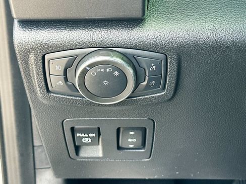 Used 2020 Ford F150 XLT w/ Equipment Group 301A Mid RWD image 10