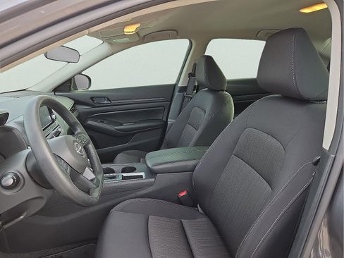 Used 2024 Nissan Altima 2.5 S image 12