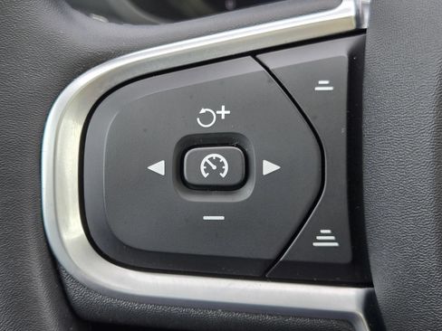 Used 2022 Volvo XC60 T8 Inscription Expression AWD/4WD image 28