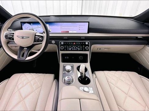 Used 2025 Genesis GV80 3.5T Prestige AWD/4WD image 15