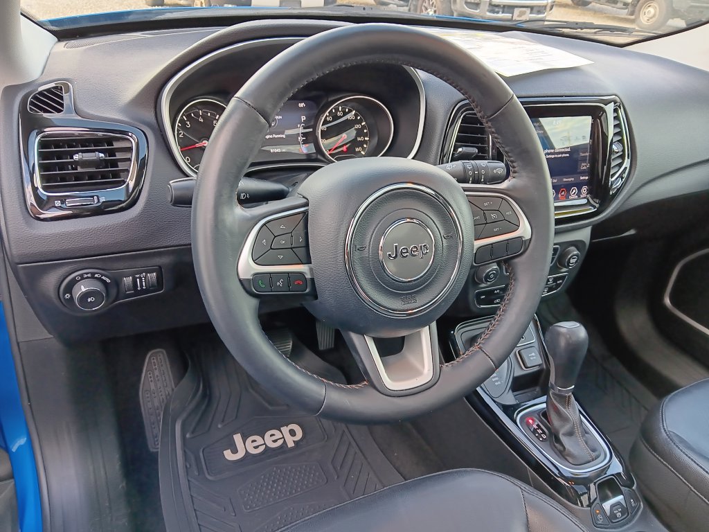 Used 2018 Jeep Compass Limited w/ Safe & Security Group AWD/4WD image 13