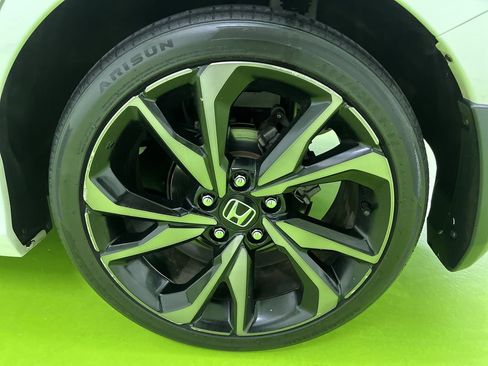 Used 2019 Honda Civic Sport image 15