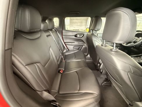 New 2026 Jeep Compass Limited image 9