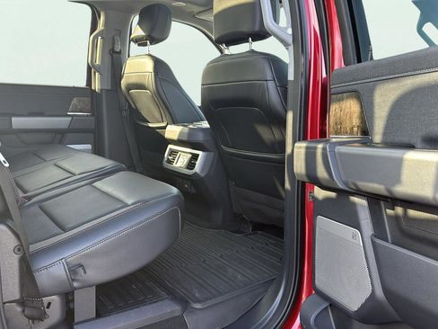 Certified 2024 Ford F250 Lariat w/ Lariat Ultimate Package image 18