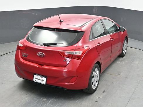 Used 2016 Hyundai Elantra GT FWD image 21