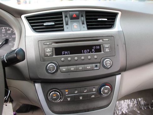 Used 2013 Nissan Sentra S image 25