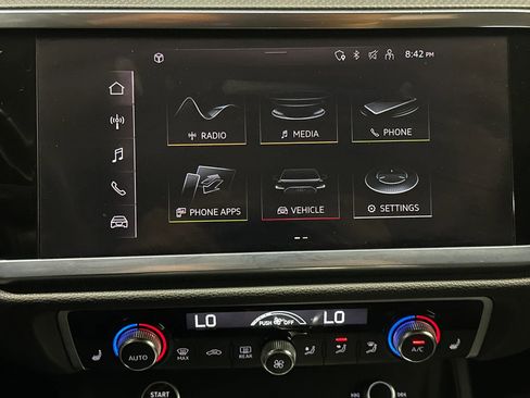 Used 2022 Audi Q3 2.0T Premium Plus image 34