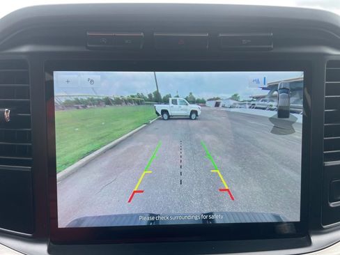 Used 2021 Ford F150 Lariat RWD image 22