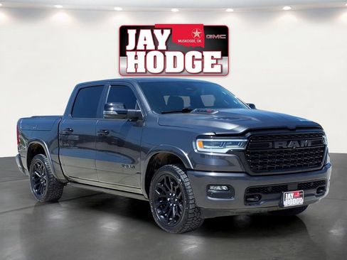 Used 2025 RAM 1500 Limited AWD/4WD image 1