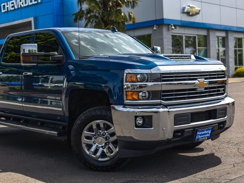 Used 2019 Chevrolet Silverado 2500 LTZ w/ Duramax Plus Package AWD/4WD image 3