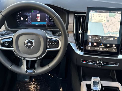 New 2026 Volvo XC90 T8 Plus w/ Protection Package Premier image 12