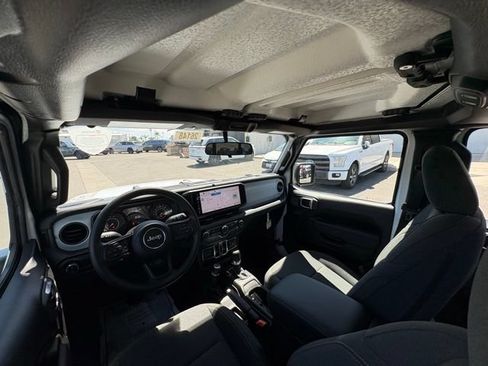 New 2026 Jeep Gladiator Sport AWD/4WD image 24