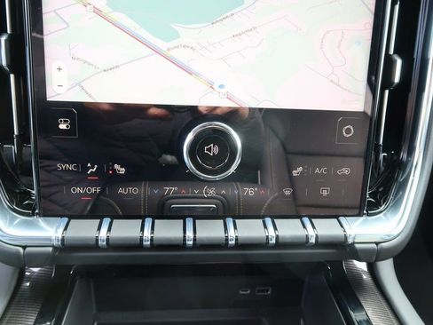 New 2026 GMC Yukon Elevation image 15