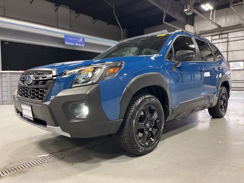 Used 2022 Subaru Forester Wilderness w/ Wilderness Package image 4