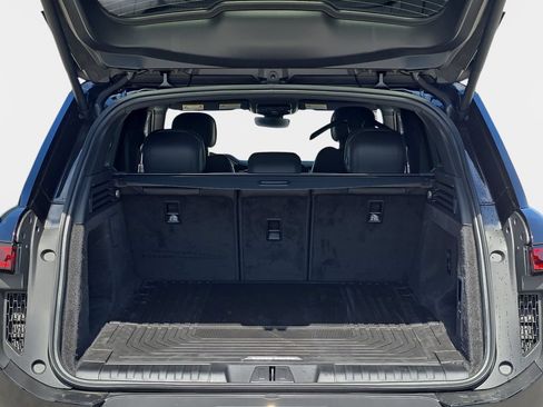 New 2026 Land Rover Range Rover Sport SE AWD/4WD image 12