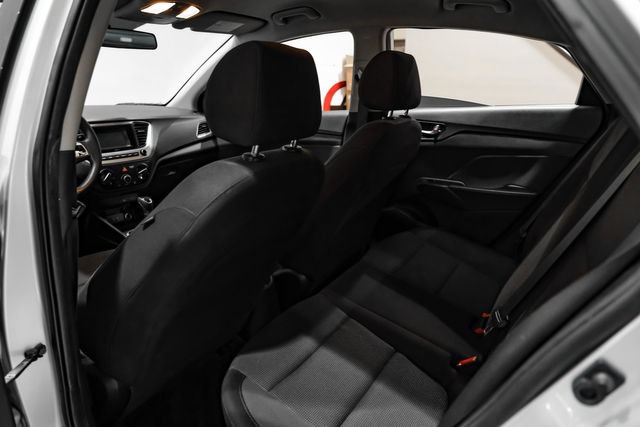 Used 2019 Hyundai Accent SE FWD image 38