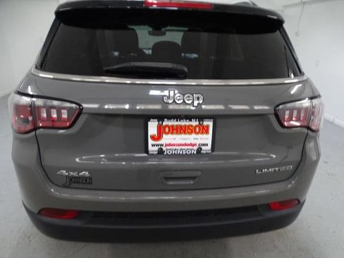 Used 2020 Jeep Compass Limited AWD/4WD image 21