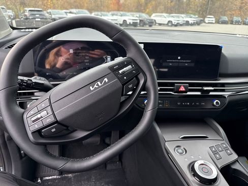 New 2026 Kia Sportage SX Prestige image 13