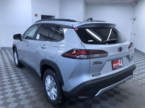 New 2026 Toyota Corolla Cross LE image 12