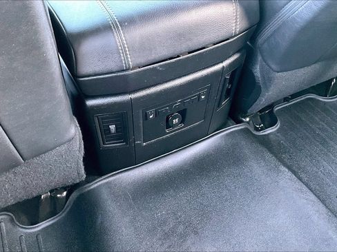Used 2018 RAM 1500 Limited AWD/4WD image 24