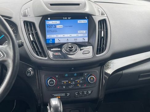Used 2018 Ford Escape Titanium FWD image 17