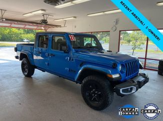 Used 2021 Jeep Gladiator Sport image 1