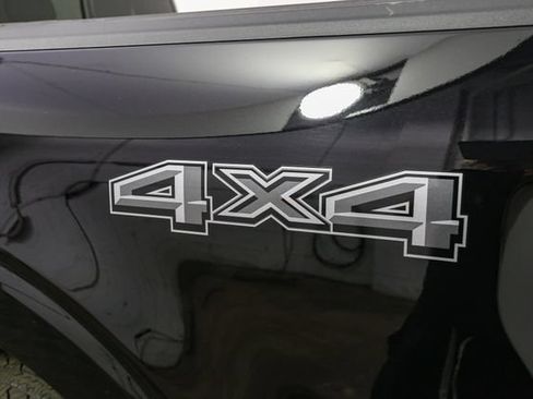 Used 2025 Ford F150 Lariat w/ Equipment Group 502A High AWD/4WD image 8