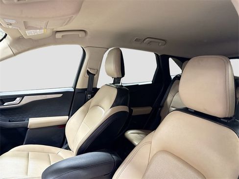 Used 2020 Ford Escape SEL image 22