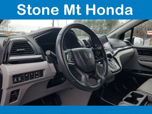 Used 2023 Honda Odyssey Elite image 19