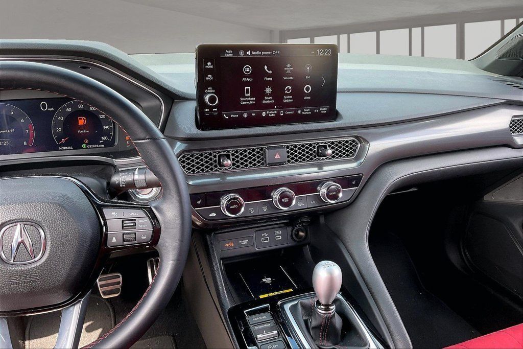 Used 2024 Acura Integra A-Spec w/ Technology Package FWD image 9