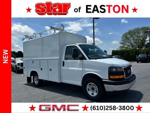New 2025 GMC Savana 3500 w/ Power Convenience Package RWD image 1