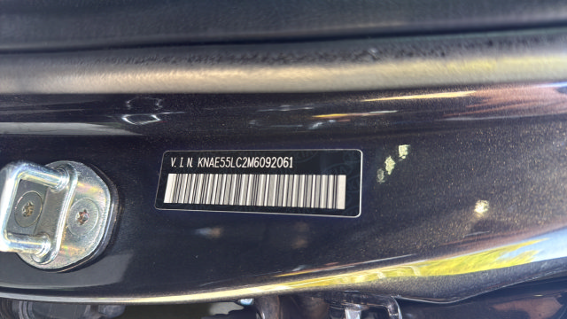 Used 2021 Kia Stinger GT2 RWD image 31
