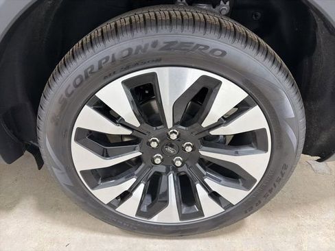 New 2026 Ford Explorer Platinum w/ LUX Leather Package image 8