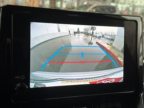 Used 2024 Toyota Corolla SE image 26