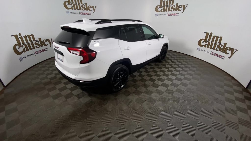 Certified 2024 GMC Terrain SLT w/ Elevation Edition FWD image 8