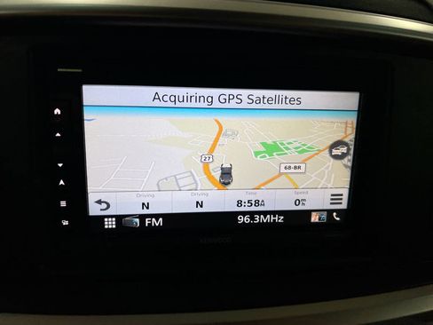 Used 2017 Kia Sorento AWD image 15
