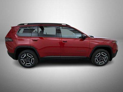 New 2026 Jeep Cherokee Laredo image 4